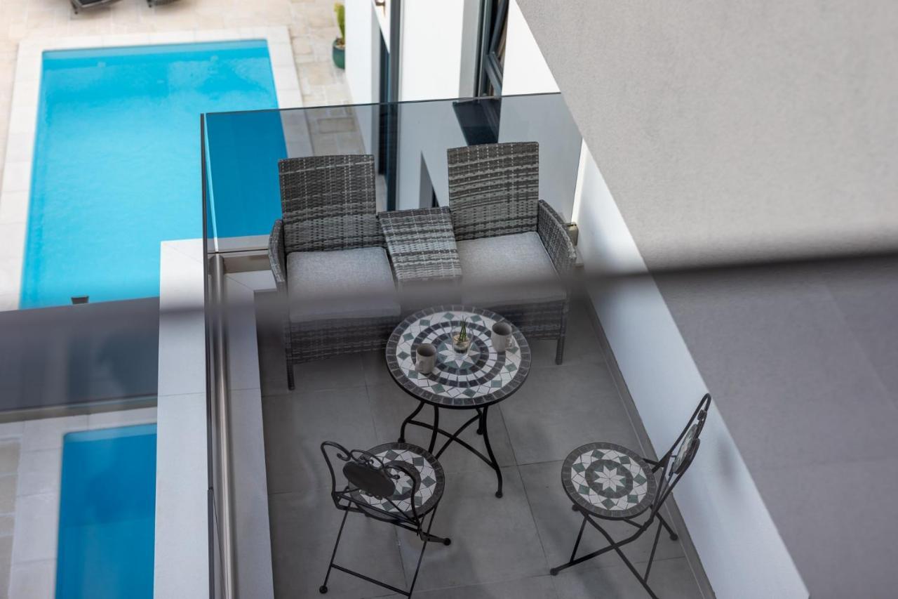 Luxury Villa Adria Apartments Đảo Krk Ngoại thất bức ảnh