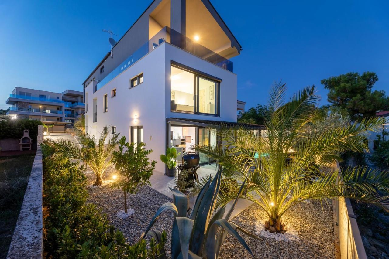 Luxury Villa Adria Apartments Đảo Krk Ngoại thất bức ảnh