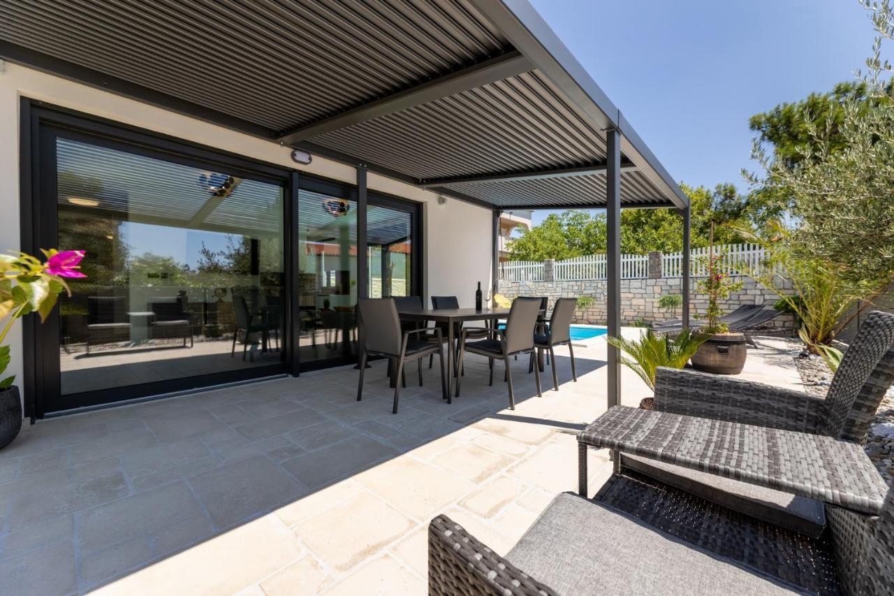Luxury Villa Adria Apartments Đảo Krk Ngoại thất bức ảnh