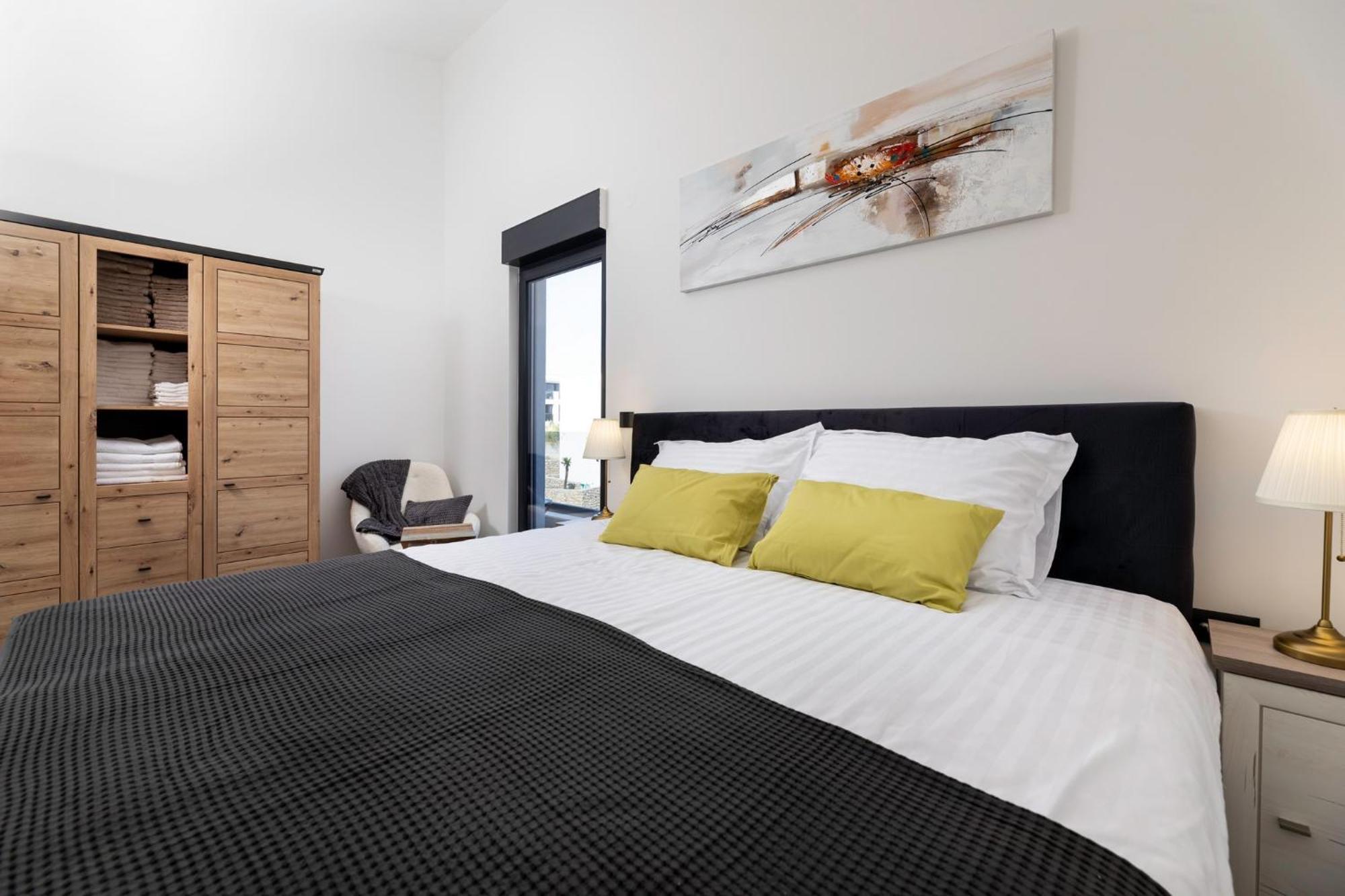 Luxury Villa Adria Apartments Đảo Krk Ngoại thất bức ảnh