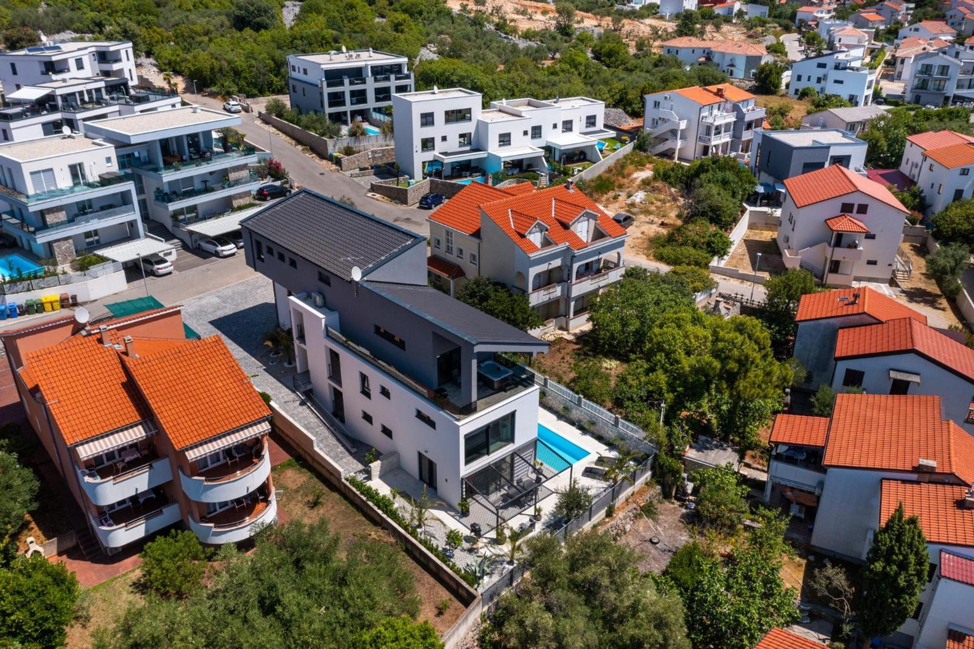 Luxury Villa Adria Apartments Đảo Krk Ngoại thất bức ảnh