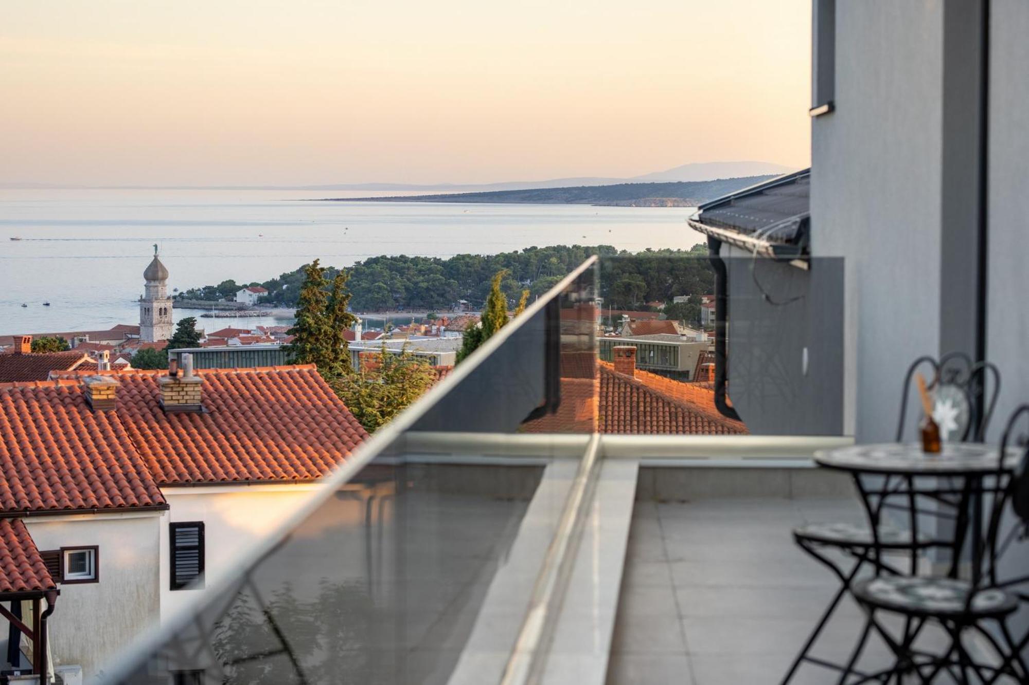 Luxury Villa Adria Apartments Đảo Krk Ngoại thất bức ảnh