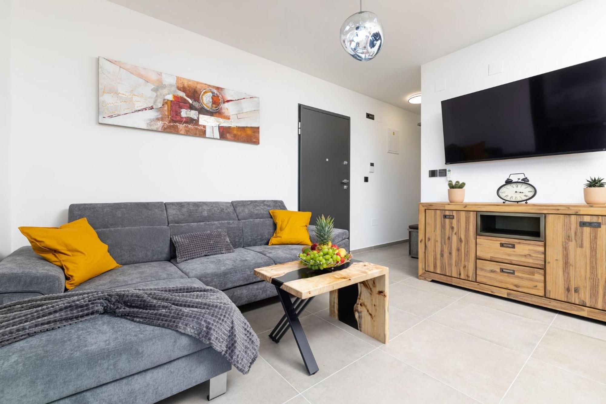 Luxury Villa Adria Apartments Đảo Krk Ngoại thất bức ảnh