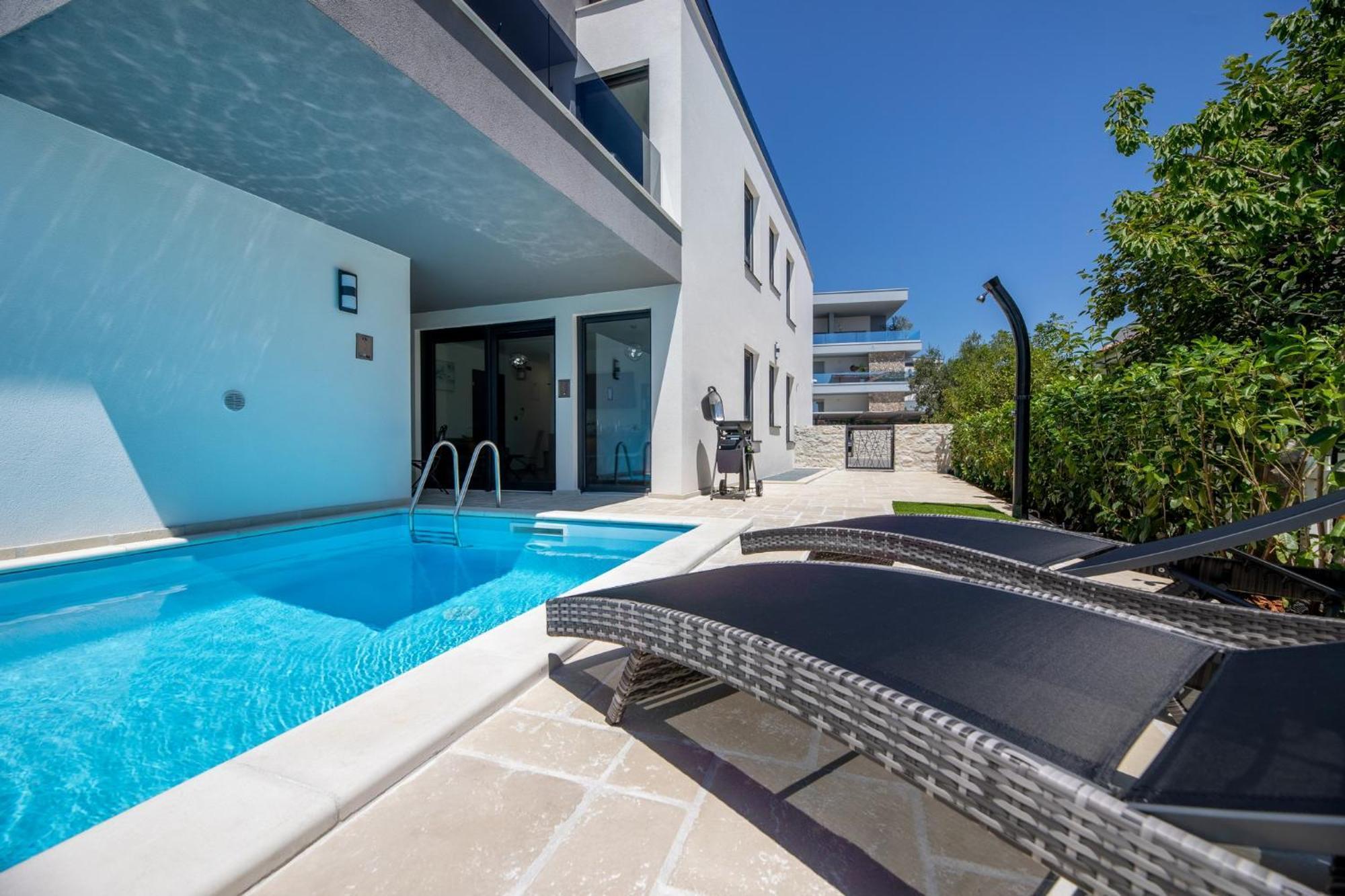 Luxury Villa Adria Apartments Đảo Krk Ngoại thất bức ảnh