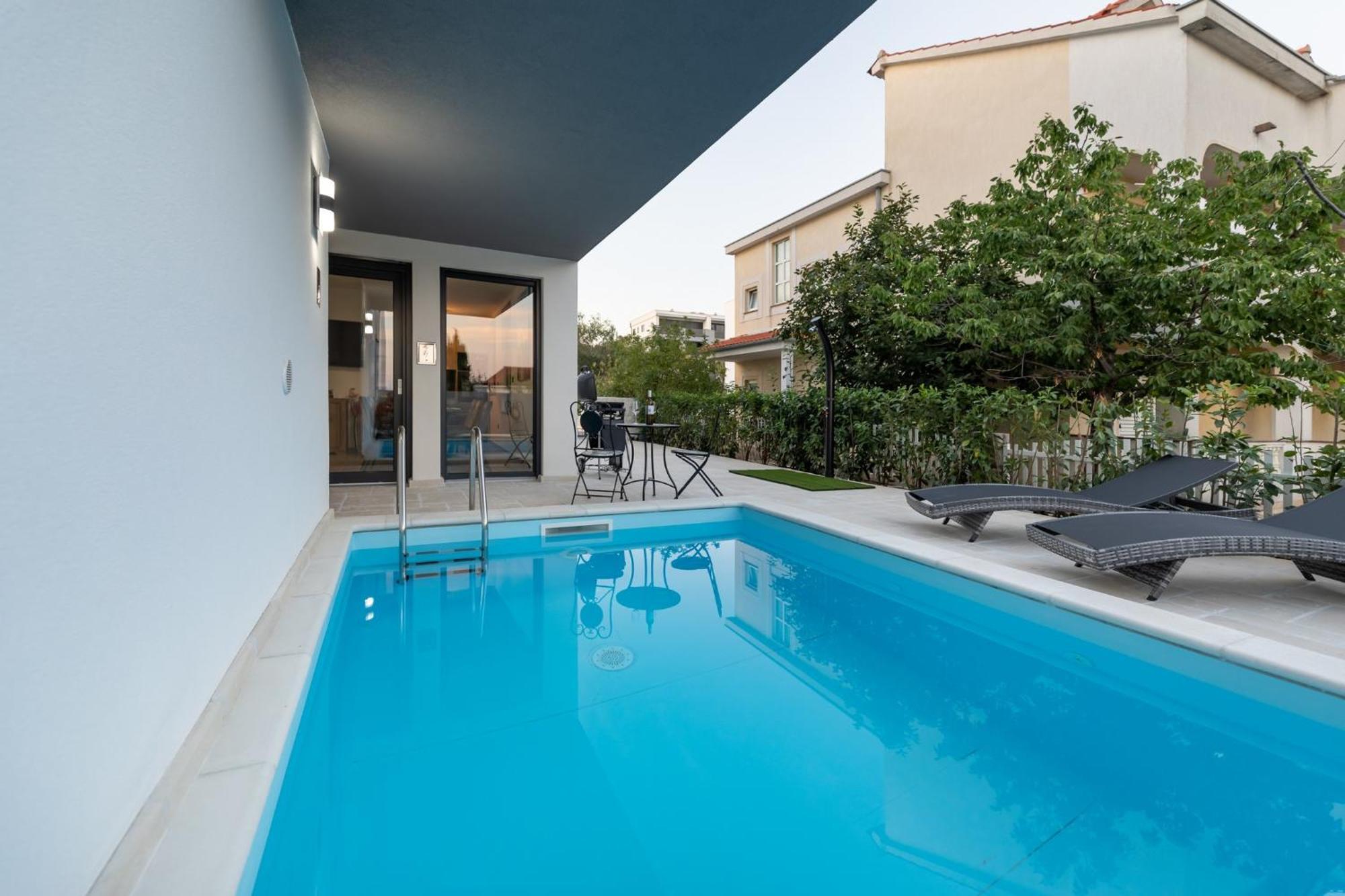 Luxury Villa Adria Apartments Đảo Krk Ngoại thất bức ảnh